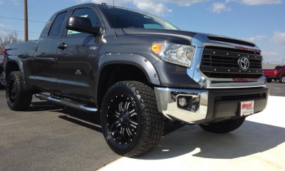 Auto & truck accessories including window tinting, rims, wheels, truck lift kits, & more for Lynchburg, VA. Auto accessories store Lynchburg.