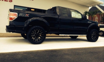 Auto & truck accessories including window tinting, rims, wheels, truck lift kits, & more for Lynchburg, VA. Auto accessories store Lynchburg.