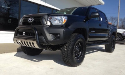 Auto & truck accessories including window tinting, rims, wheels, truck lift kits, & more for Lynchburg, VA. Auto accessories store Lynchburg.